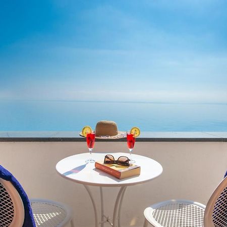 Appartamento Moon Light Amalfi Bagian luar foto